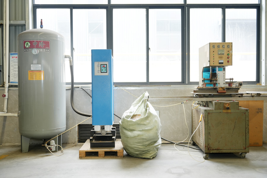 Equipamento de fábrica